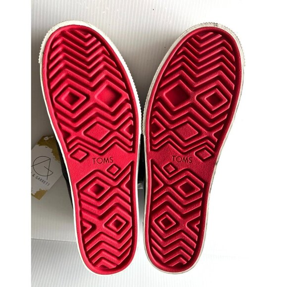 TOMS Black Washed Canvas Cordones Boardwalk Shoes w/ Red Trim Size 9.5 (US) NWOB - Picture 7 of 10